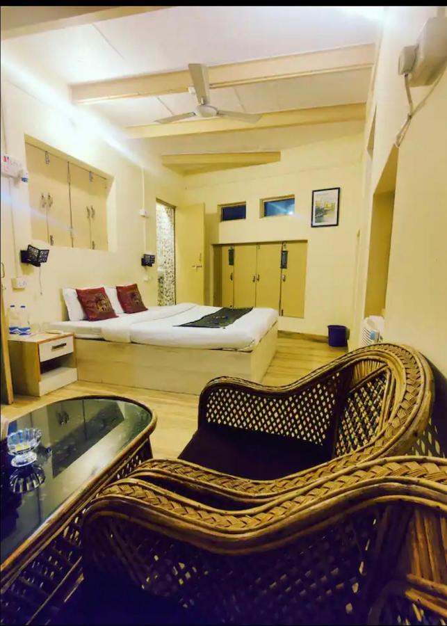 Hotel Yogi Soul Waranasi Zewnętrze zdjęcie
